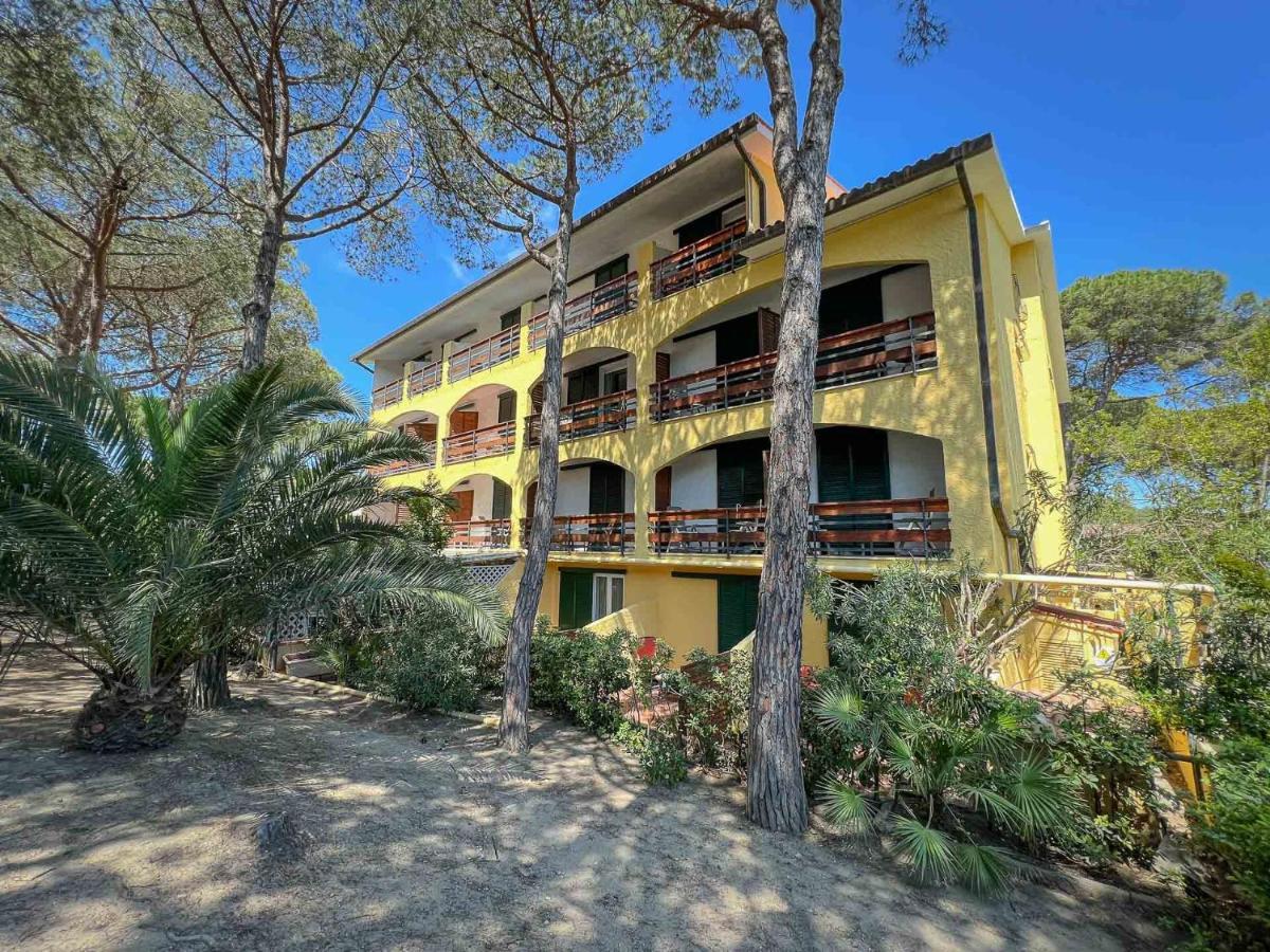 מרינה די קמפו Hotel Meridiana מראה חיצוני תמונה