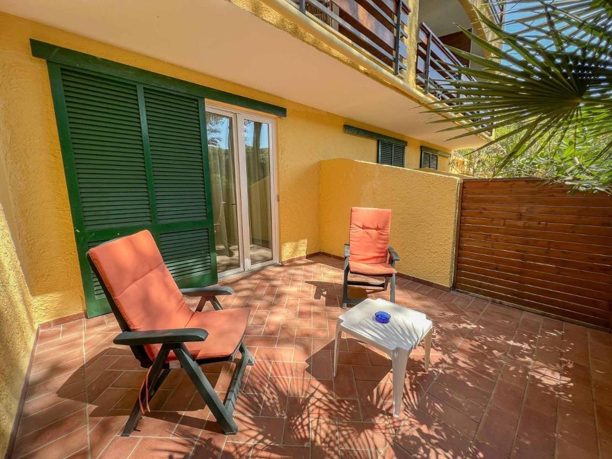 מרינה די קמפו Hotel Meridiana מראה חיצוני תמונה