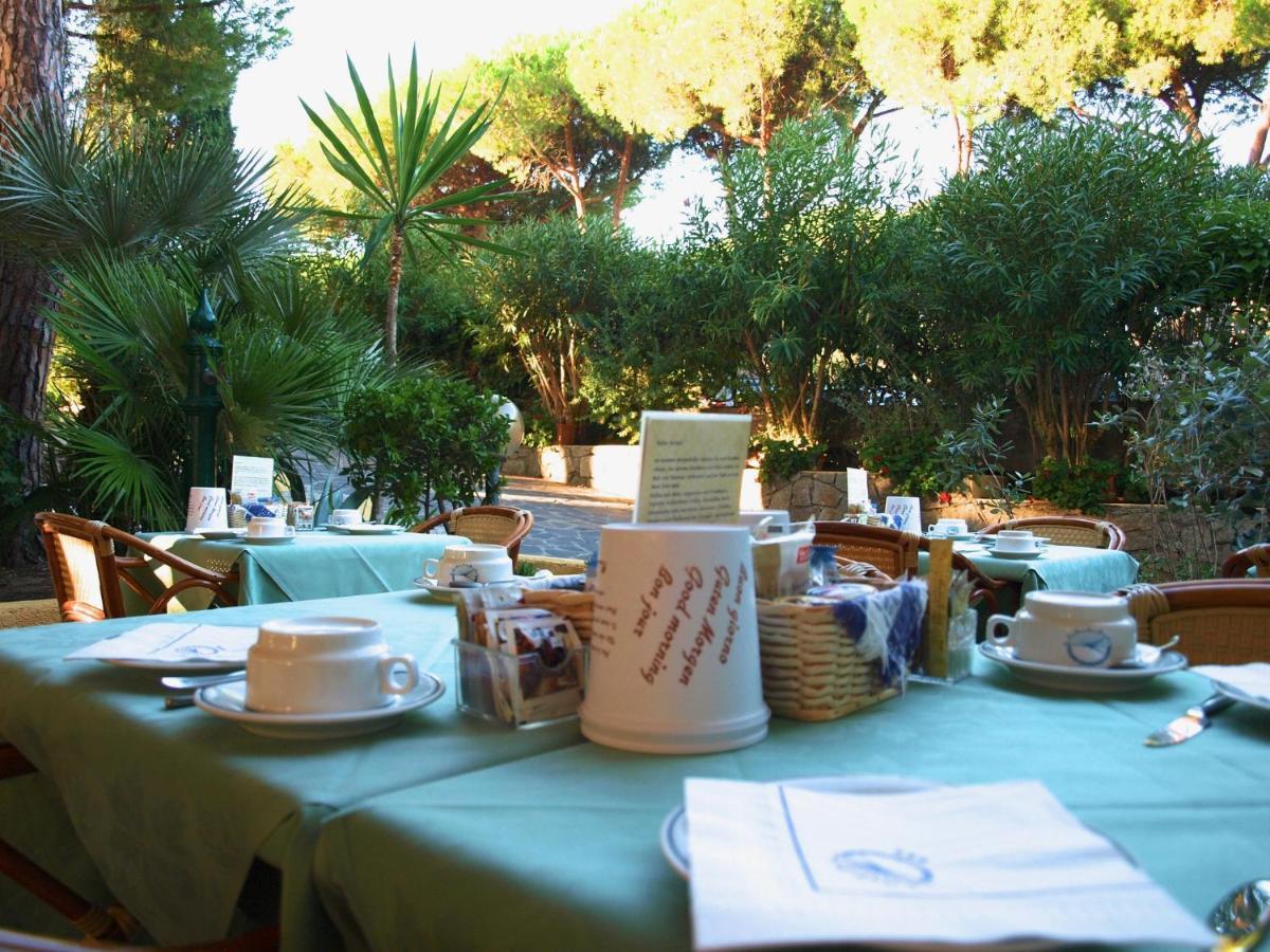 מרינה די קמפו Hotel Meridiana מראה חיצוני תמונה